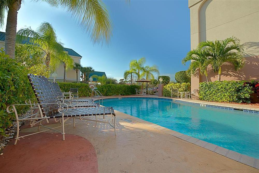 Hampton Inn Vero Beach Outlets מתקנים תמונה